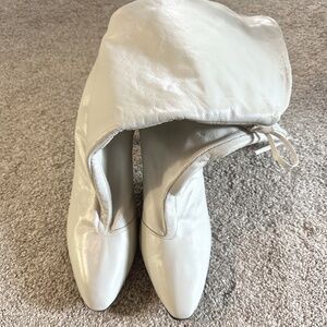 Vintage Cream Leather Boots